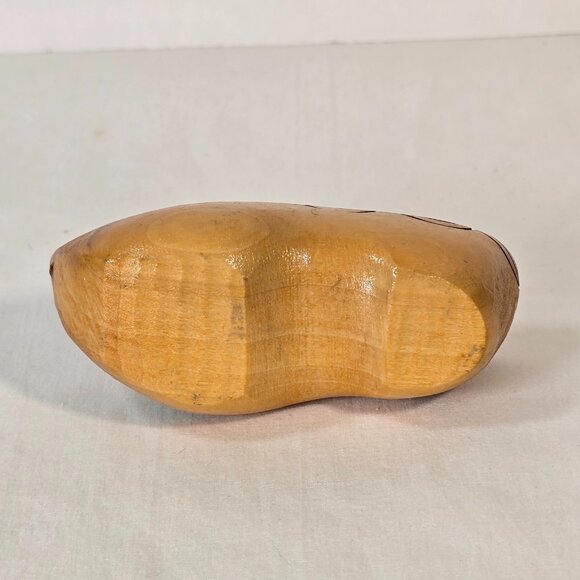 Vintage Dutch Wooden Shoes Holland Miniature Hand Painted Clogs Souvenir Lot - Picture 5 of 16